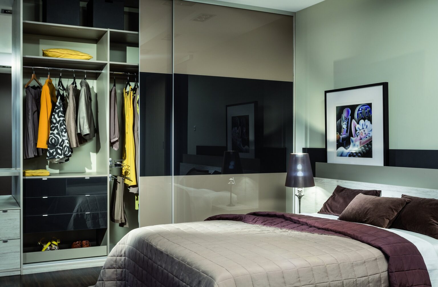 What Happens During a Komandor Home Design Visit? 2 Sliding wardrobe bedroom design by Komandor Scotland